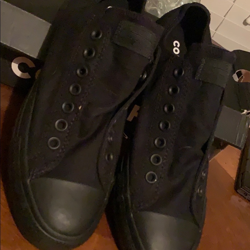 CONVERSE Slip On Black Chucks
